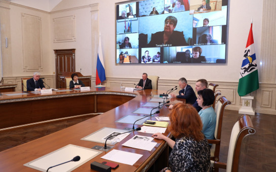 Обновленный совет руководителей школ Новосибирской области возобновил свою работу в регионе